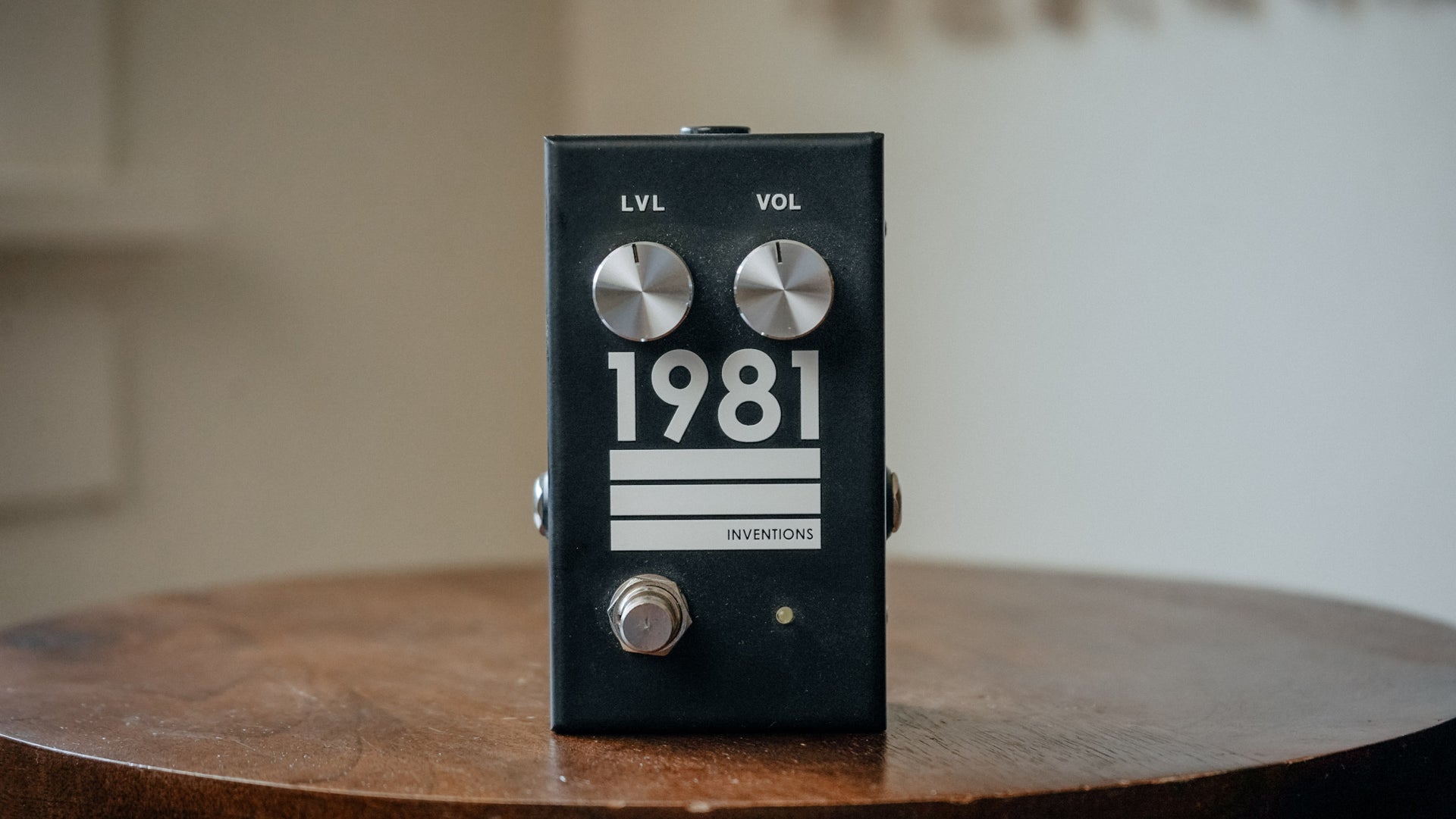 1981 guitar pedal 1981 Inventions LVL Overdrive – Frequency Co