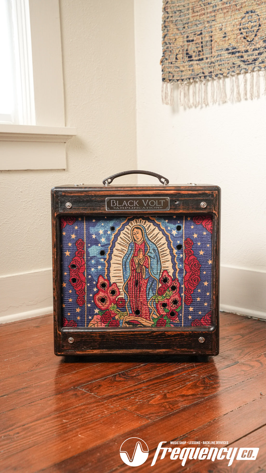 Black Volt Amplification the Hawk #034