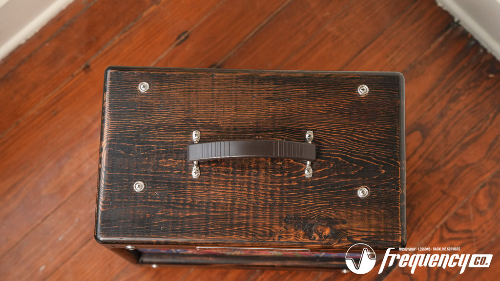 Black Volt Amplification the Hawk #034