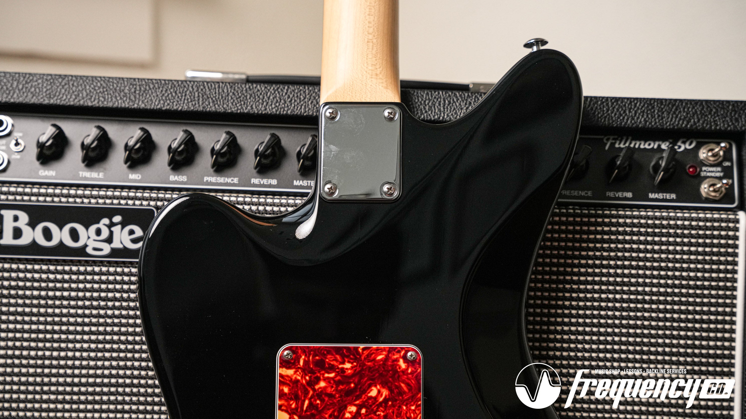 Suhr JM Pro with Rosewood Fingerboard in Black - 2022