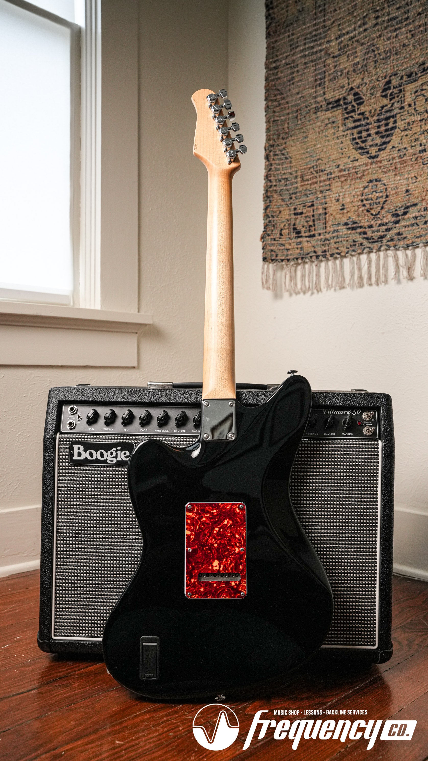 Suhr JM Pro with Rosewood Fingerboard in Black - 2022