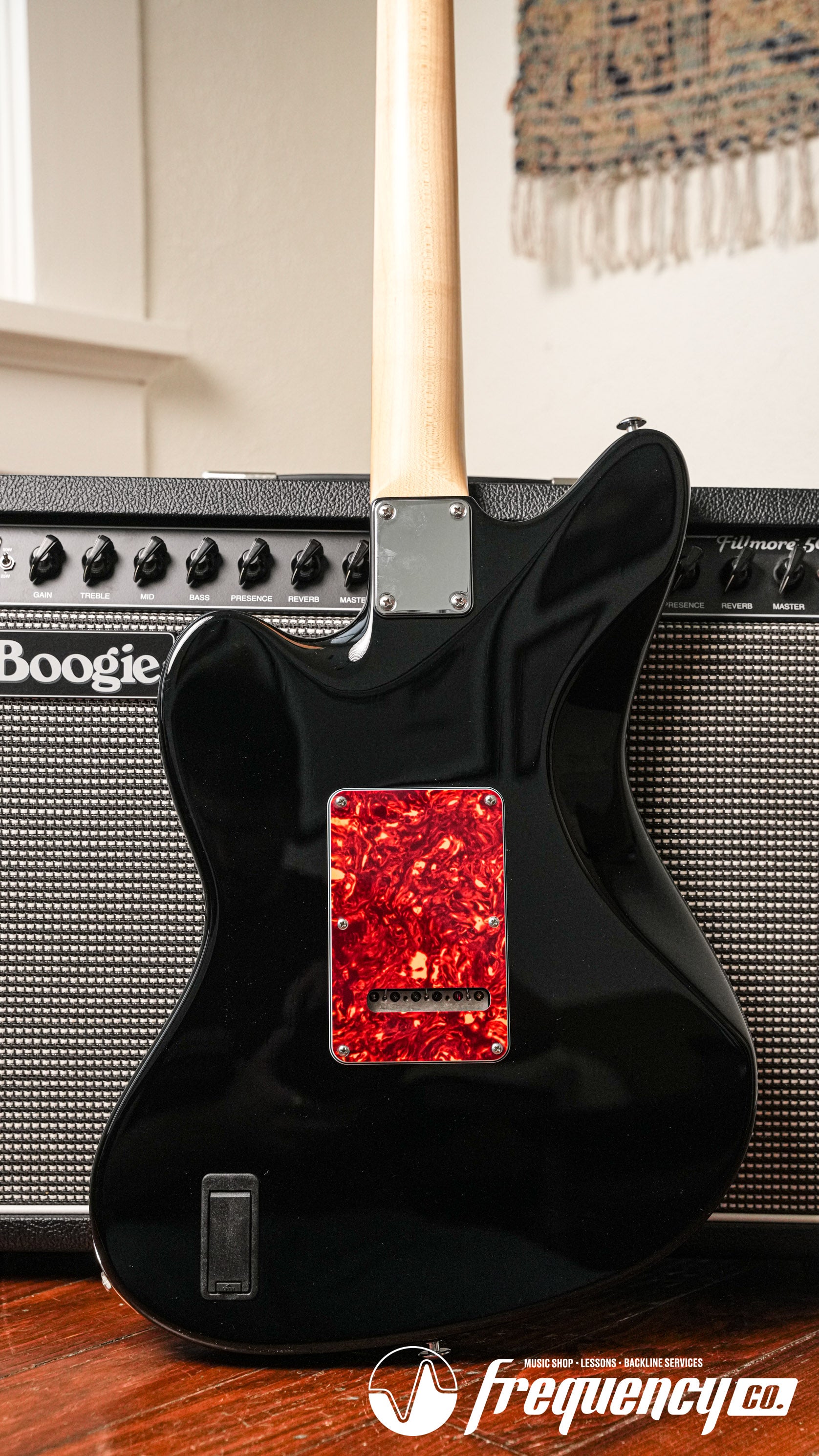 Suhr JM Pro with Rosewood Fingerboard in Black - 2022