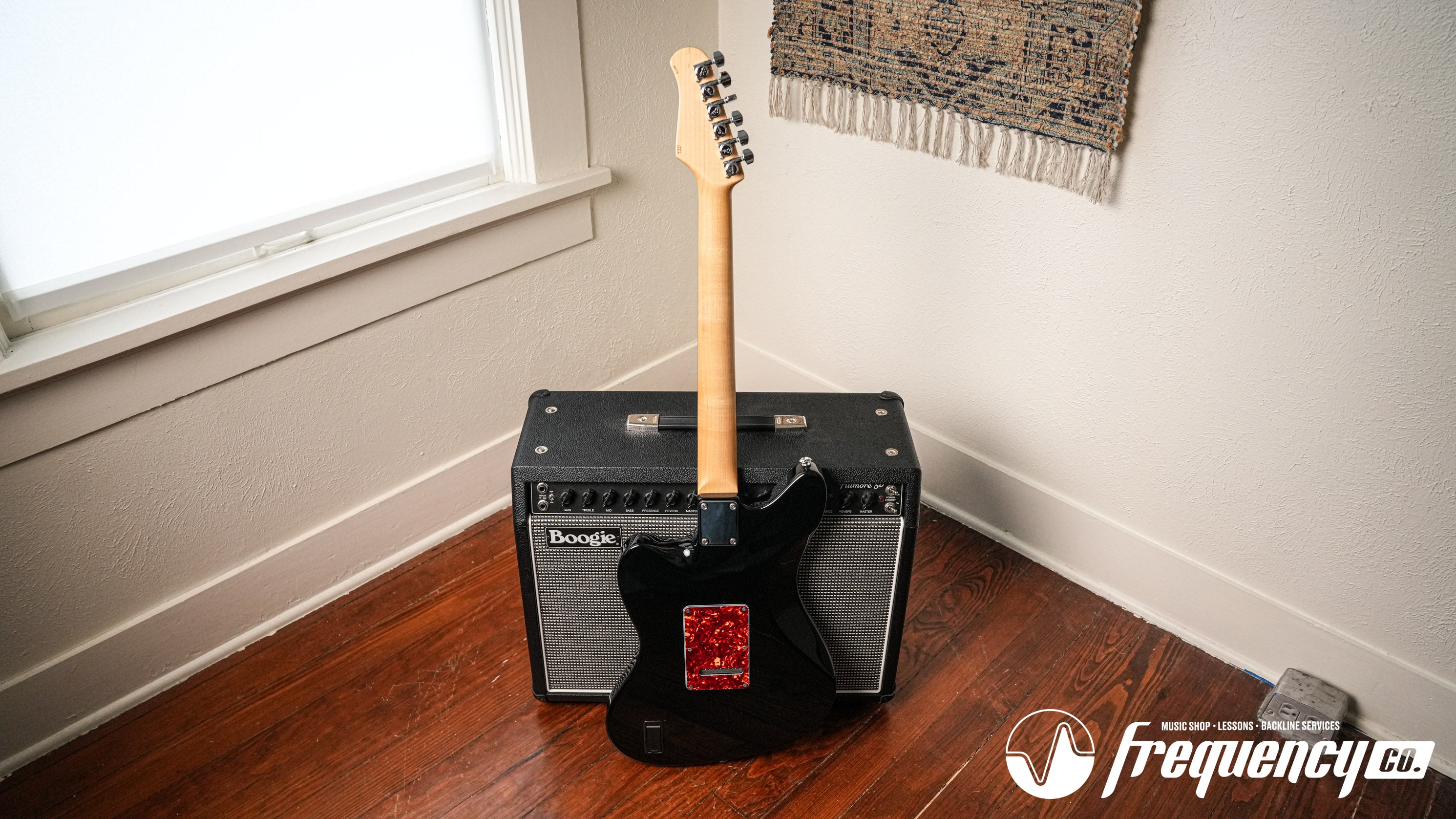 Suhr JM Pro with Rosewood Fingerboard in Black - 2022