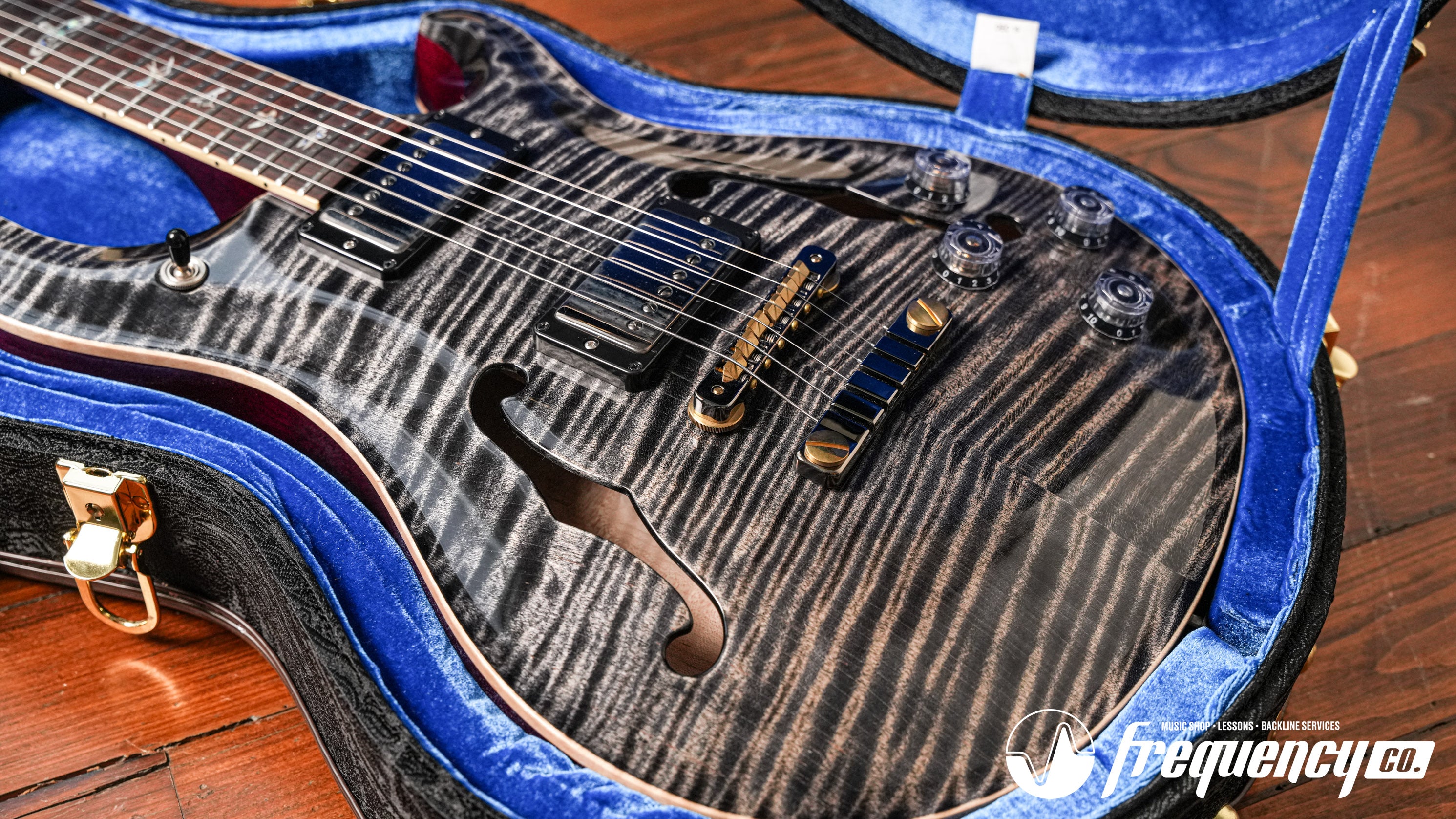 PRS McCarty 594 Hollowbody 10 Top in Charcoal Cherry - 2020