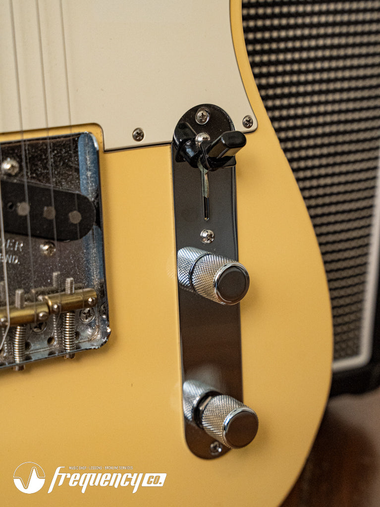 Fender American Performer Telecaster in Vintage White - 2019