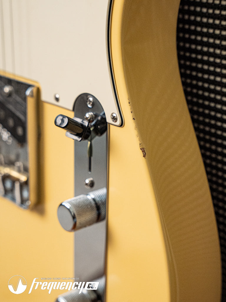 Fender American Performer Telecaster in Vintage White - 2019