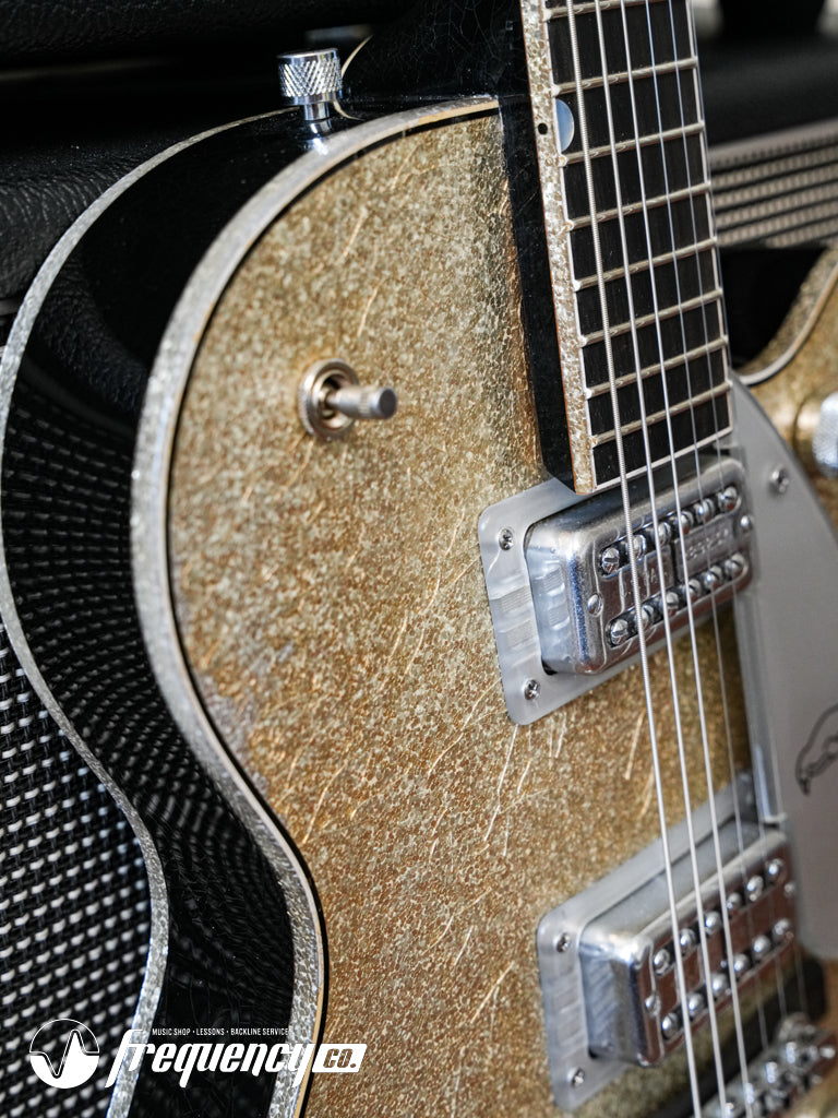 Gretsch USA Custom Shop G6134CS Penguin Relic Masterbuilt by Chad Henrichsen - Silver Sparkle (738)