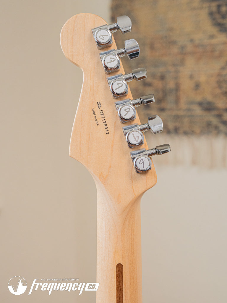 Fender American Deluxe Ash Stratocaster with a Premium Ash Body Finished in a Tabacco Sunburst