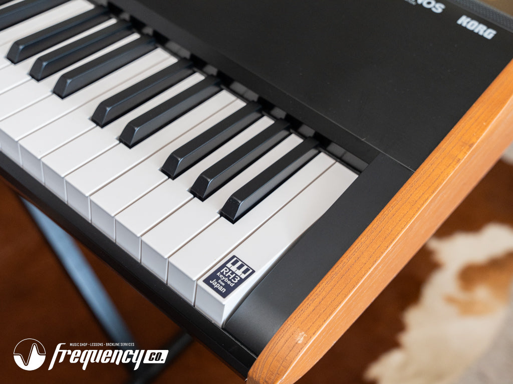 Korg Kronos 2 88-Key Digital Synthesizer Workstation