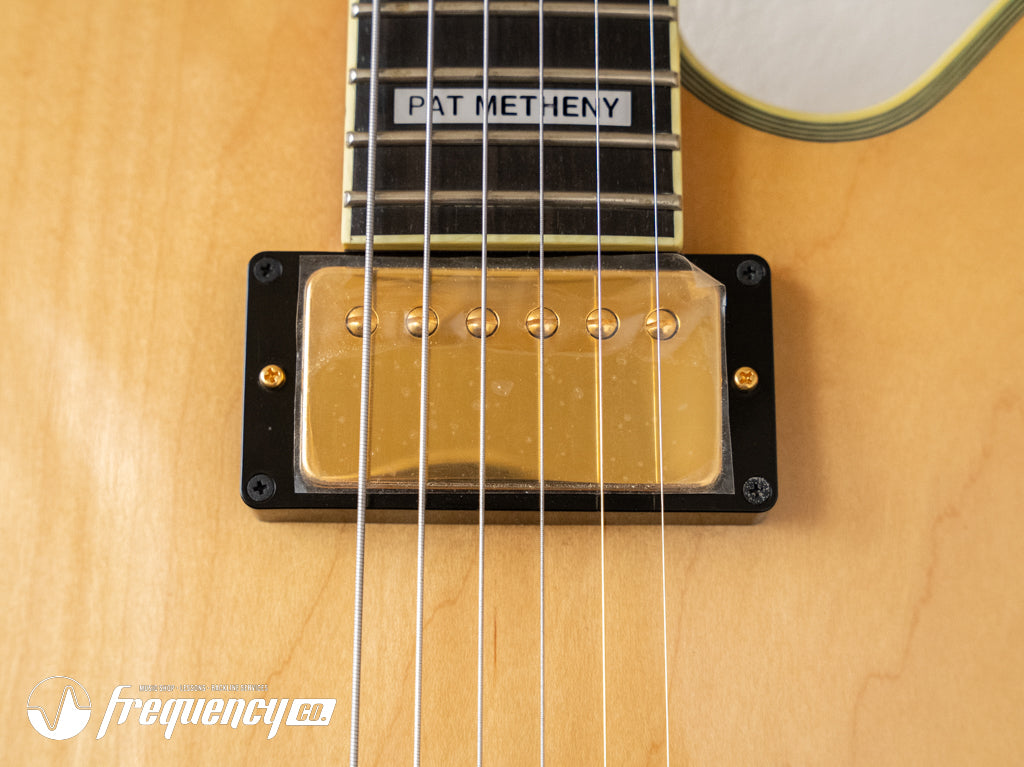 Ibanez PM-200 Pat Metheny Signature Hollow-Body in a Natural Finish - 2015