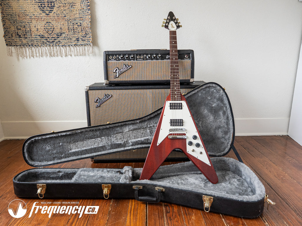 Gibson Flying V in Worn Cherry - 2001