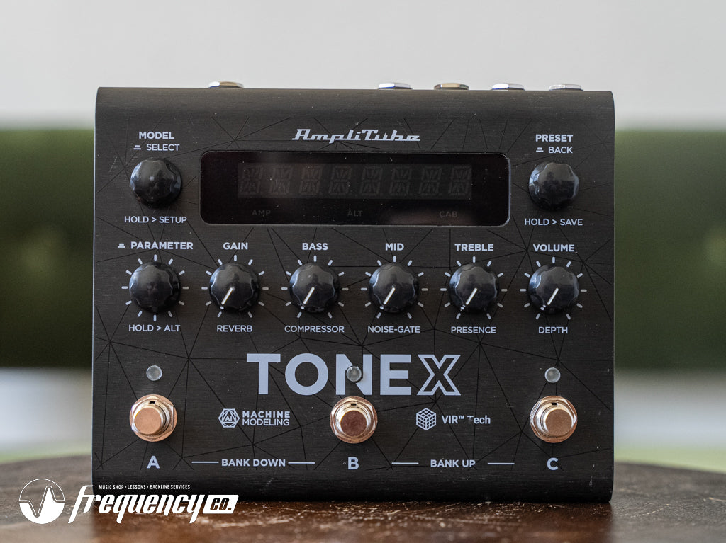 IK Multimedia TONEX Pedal