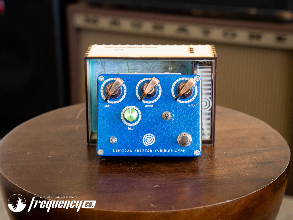 Spiral Electric FX Summer Cyan Fuzz Pedal
