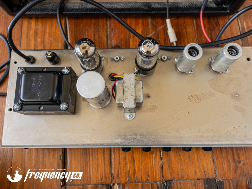 Fender Blackface Vibro Champ Amp AA764 - 1965
