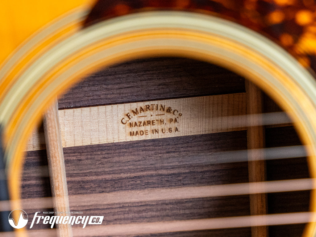 Martin OM28V with a Sitka Spruce Top and Indian Rosewood Back and Sides - 2012