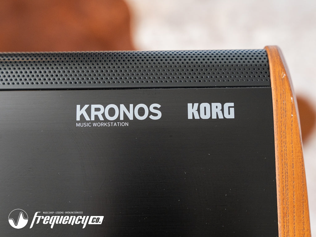 Korg Kronos 2 88-Key Digital Synthesizer Workstation