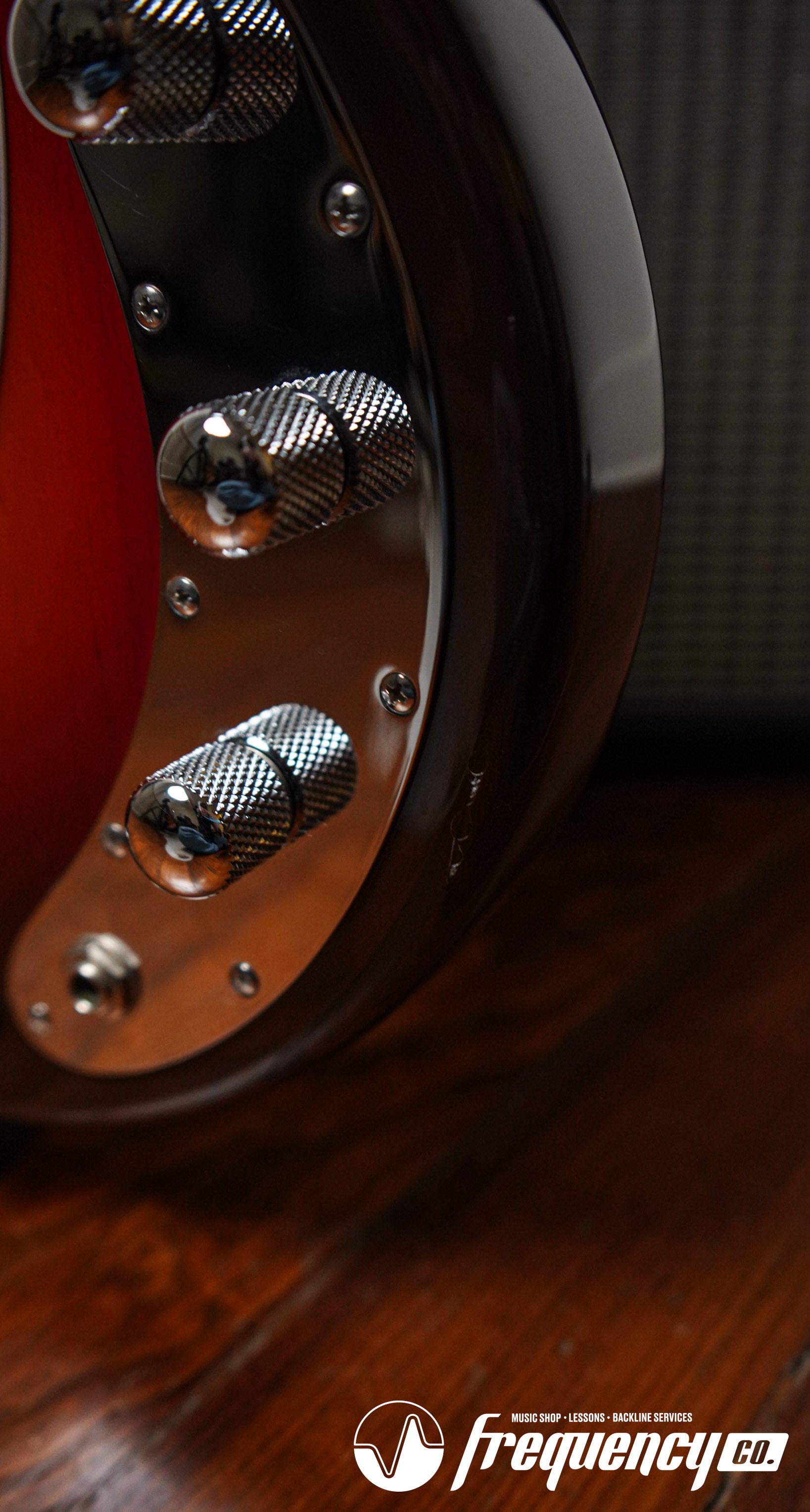 Ernie Ball Music Man Stingray Classic 2-EQ in Sunburst - 2011