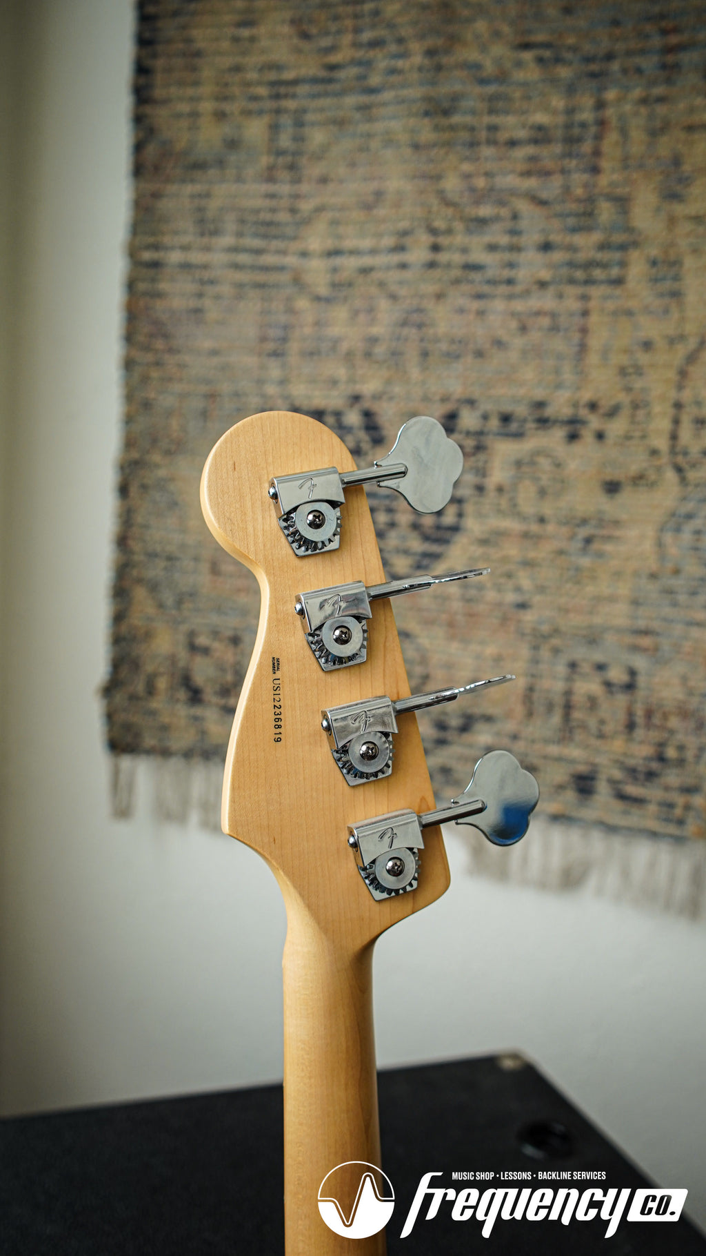 Fender American Standard Jazz Bass in rare Jade Pearl Metallic - 2012