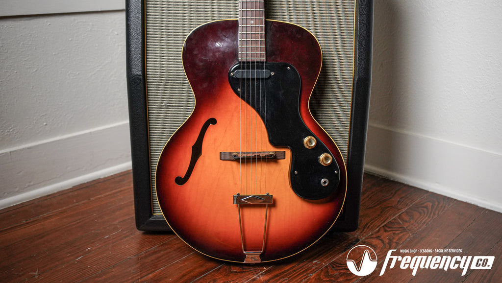 Gibson ES-120T in Sunburst - 1967