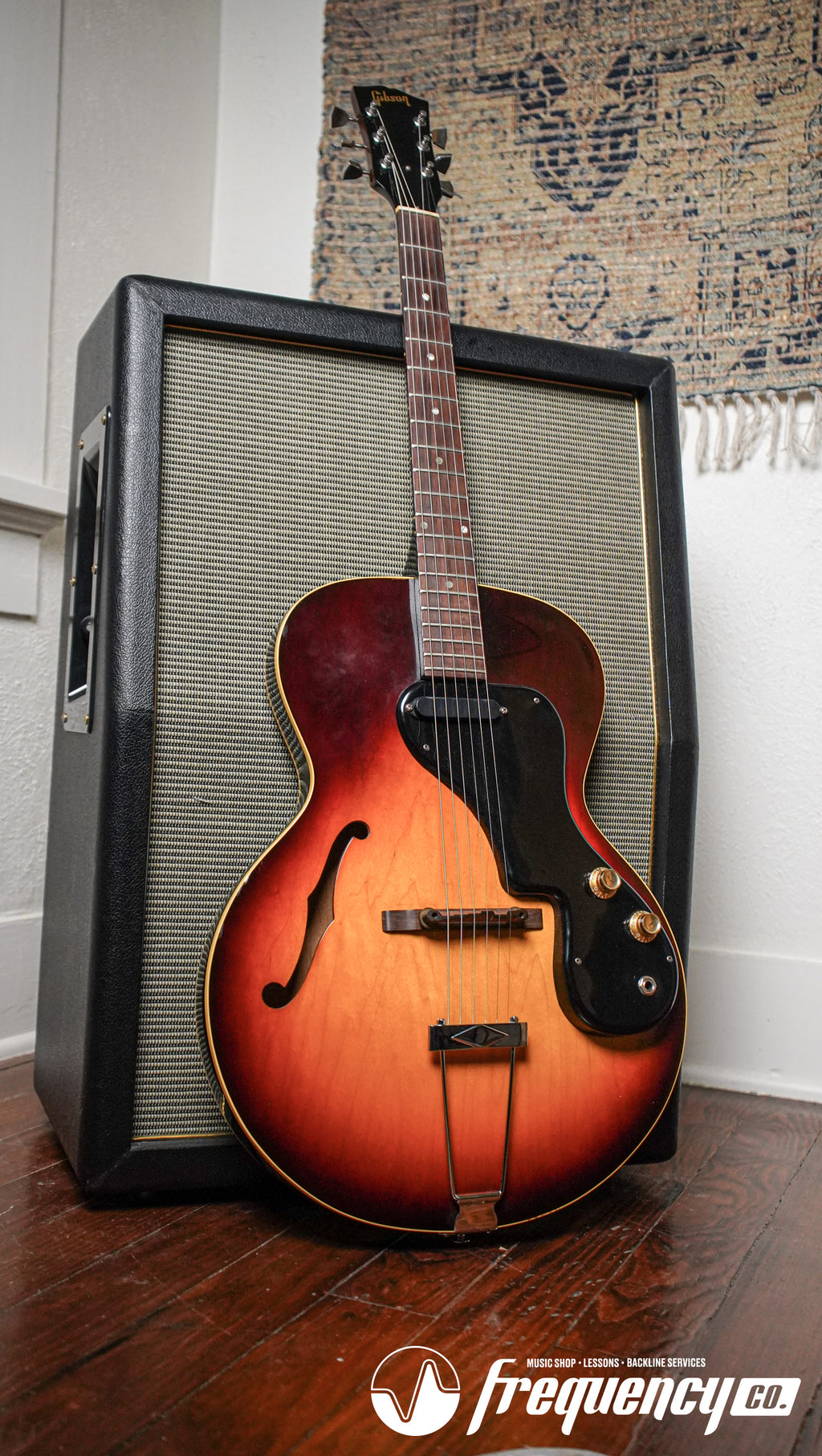 Gibson ES-120T in Sunburst - 1967