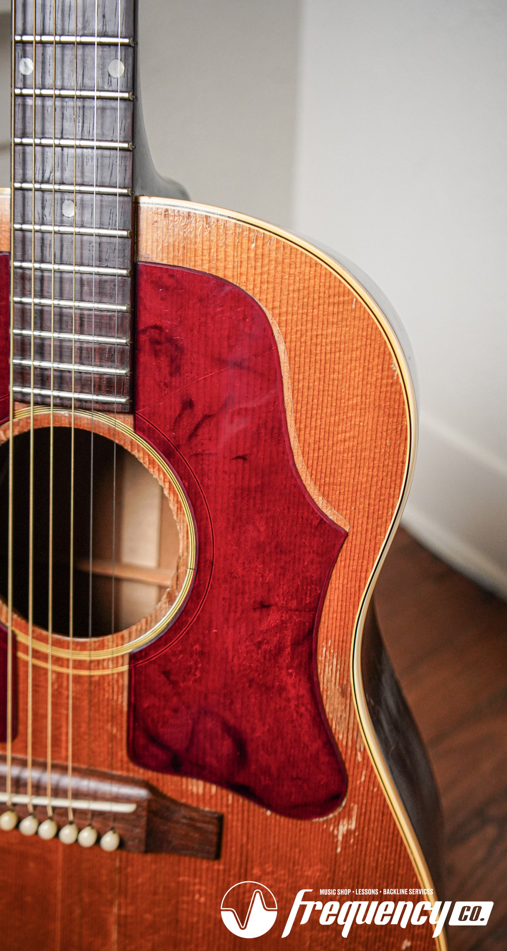 Gibson J-50 Acoustic Guitar with L.R. Baggs HiFi Duet Pickup - 1965