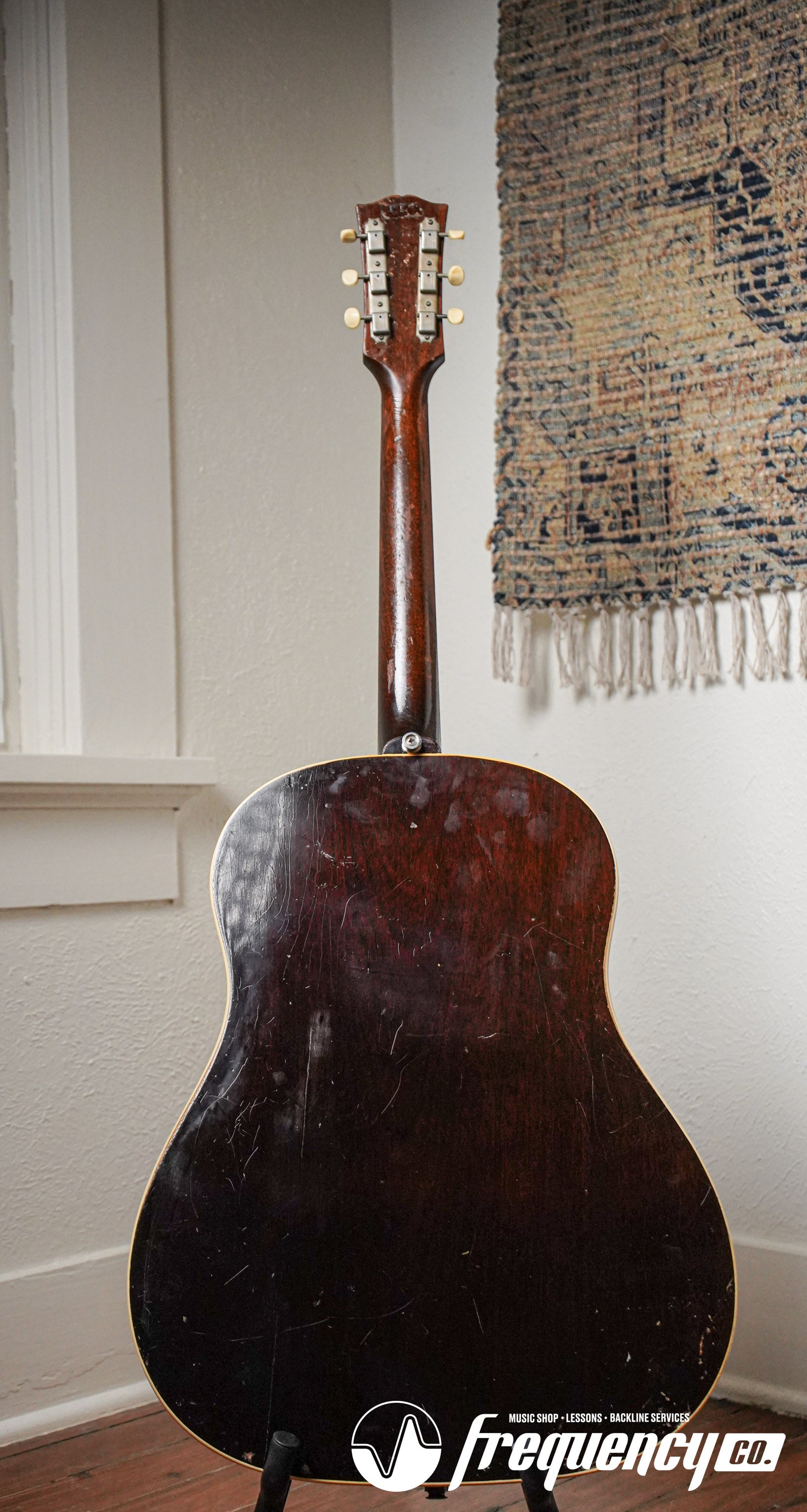 Gibson J-50 Acoustic Guitar with L.R. Baggs HiFi Duet Pickup - 1965