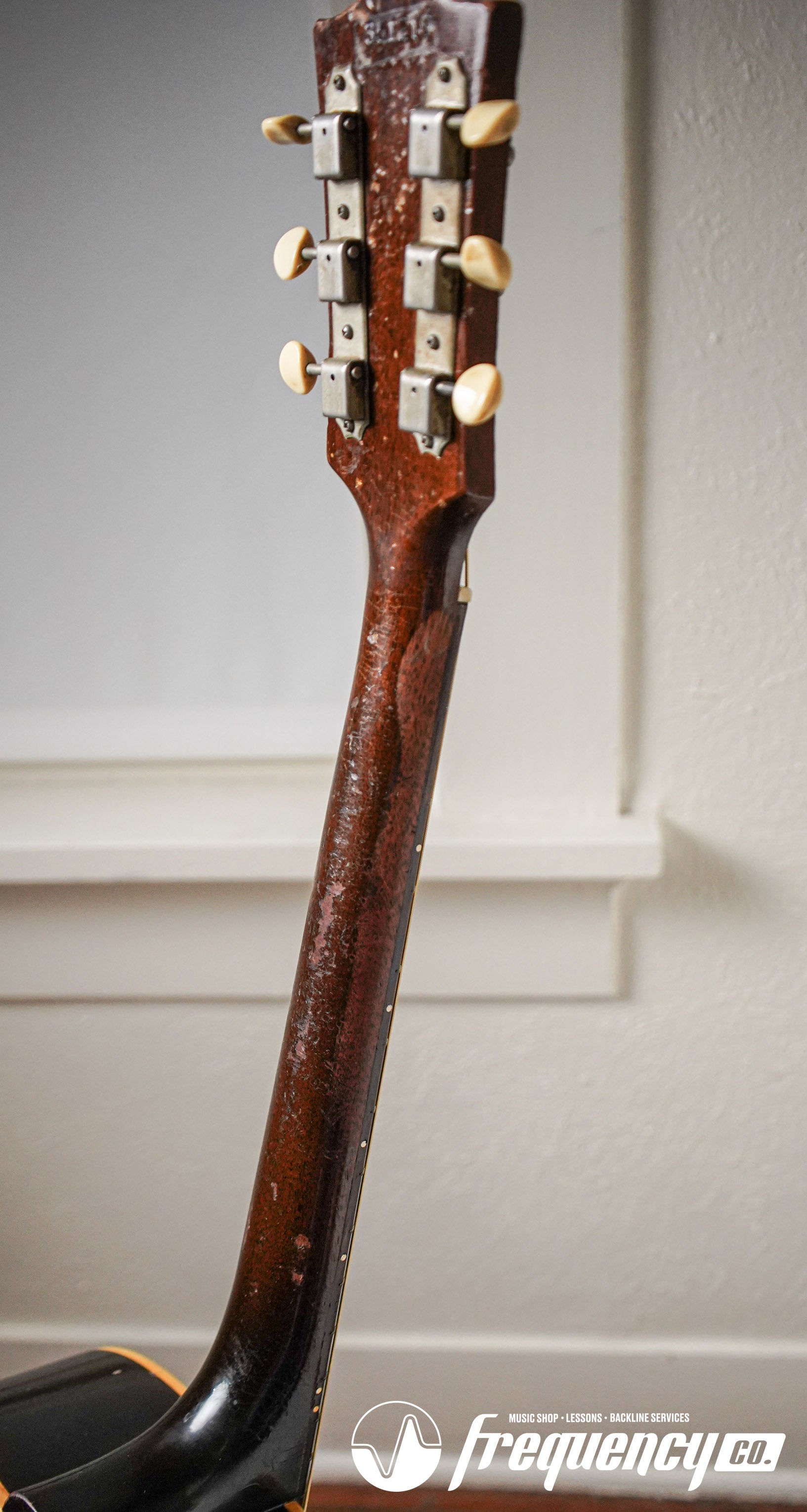 Gibson J-50 Acoustic Guitar with L.R. Baggs HiFi Duet Pickup - 1965