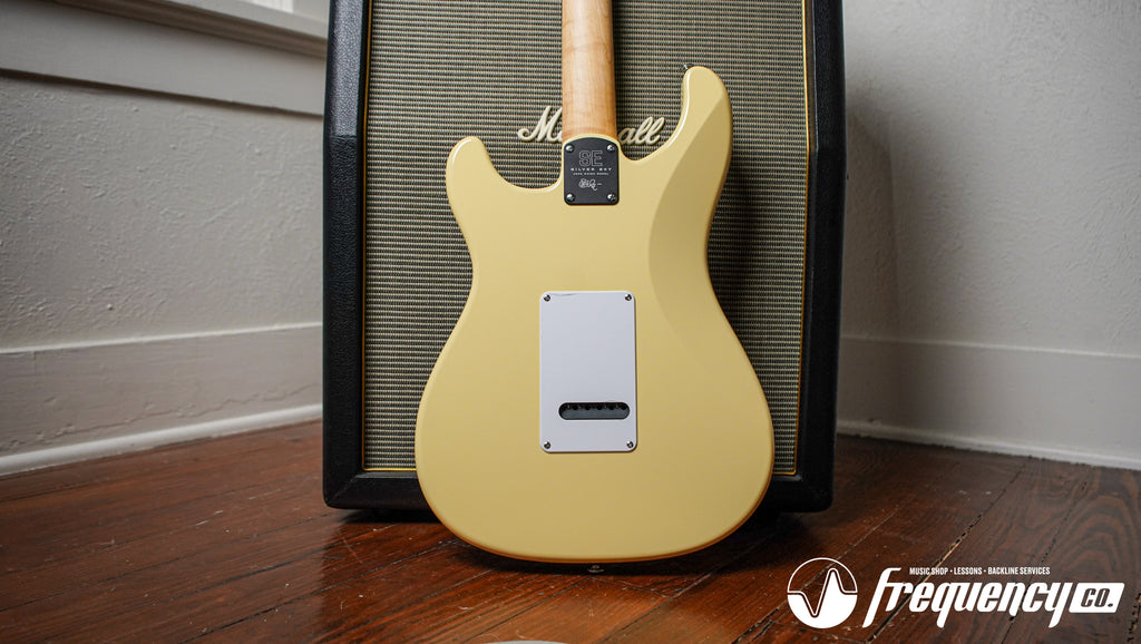 PRS Silver Sky SE with Rosewood Fretboard in Moon White - 2022