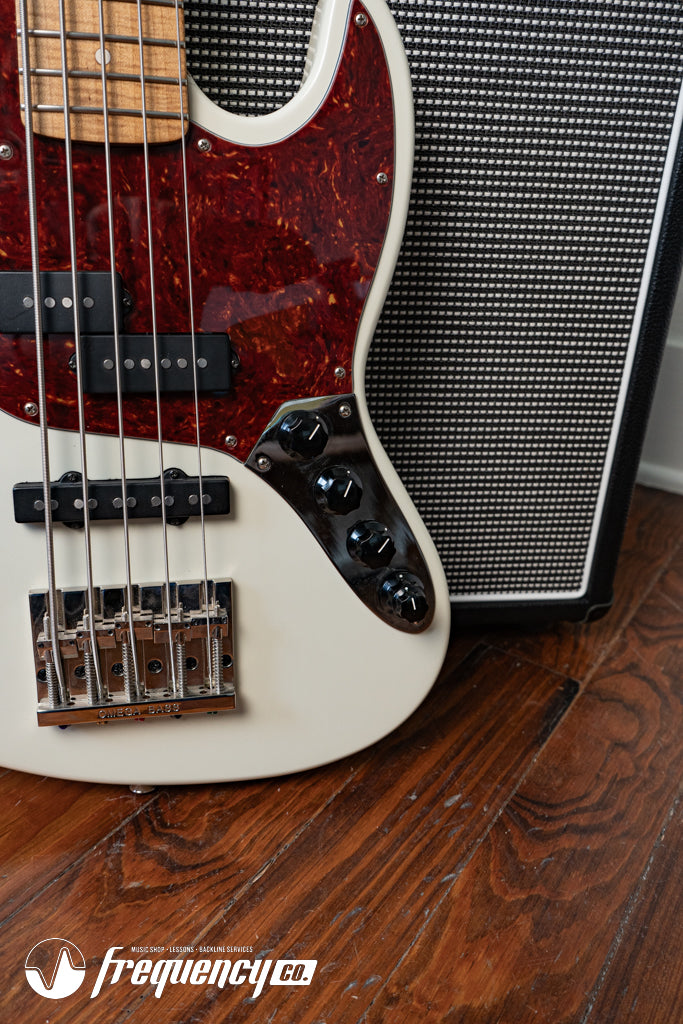 Gregg Guitars PJ5 Bass in Olympic White with an Chambered Ash Body and Roasted Flamed Maple Neck