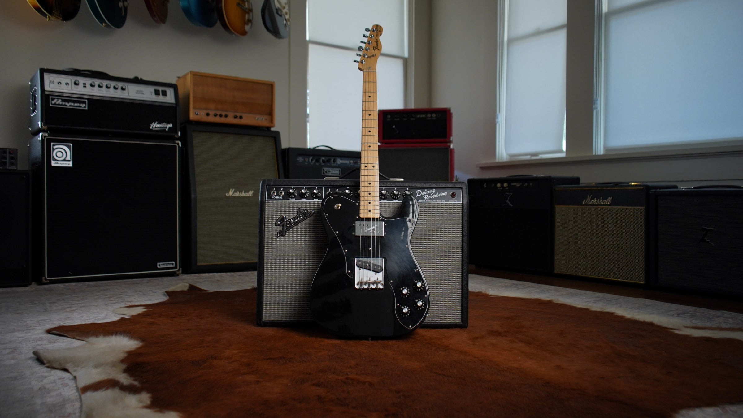 Fender Classic Series '72 Telecaster Custom in Black - 2017