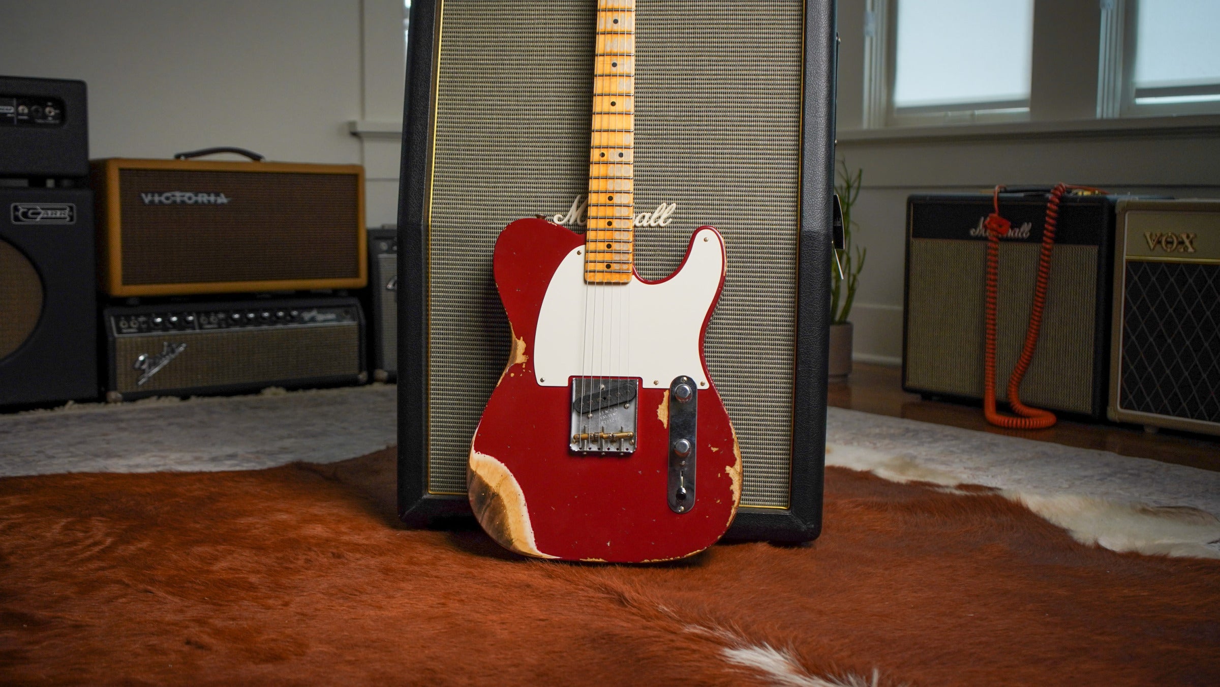 Fender Custom Shop Limited Edition Reverse Esquire Heavy Relic in Cimarron Red - 2023