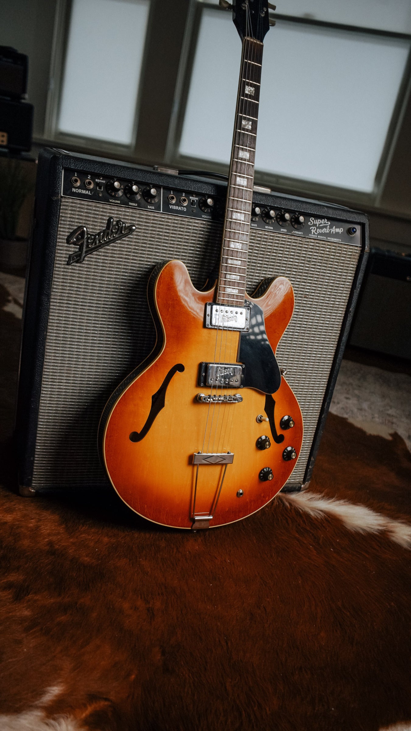 Gibson 1972 ES-335TD in Sunburst