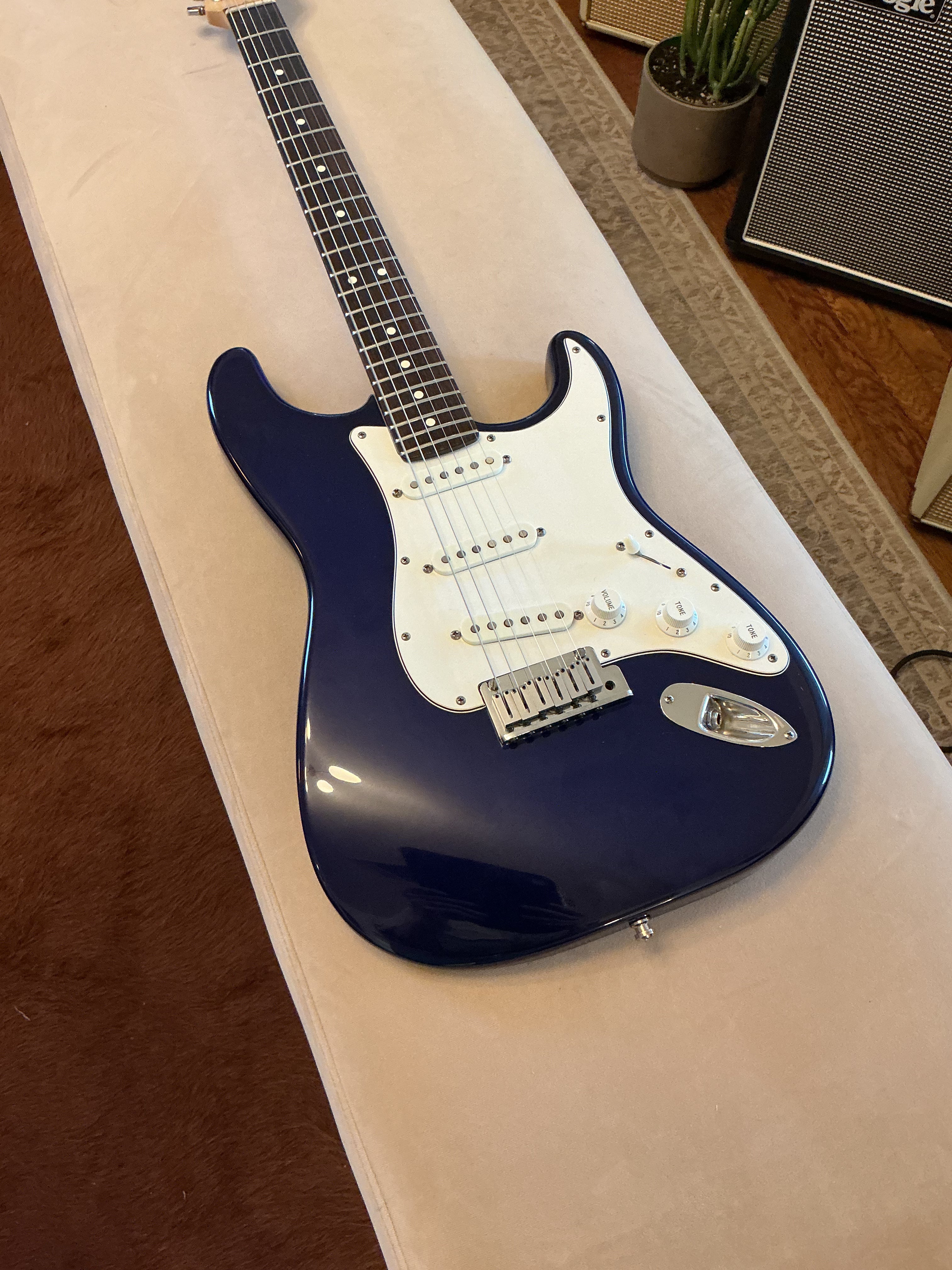Fender American Standard Stratocaster with Rosewood Fingerboard - 90’s