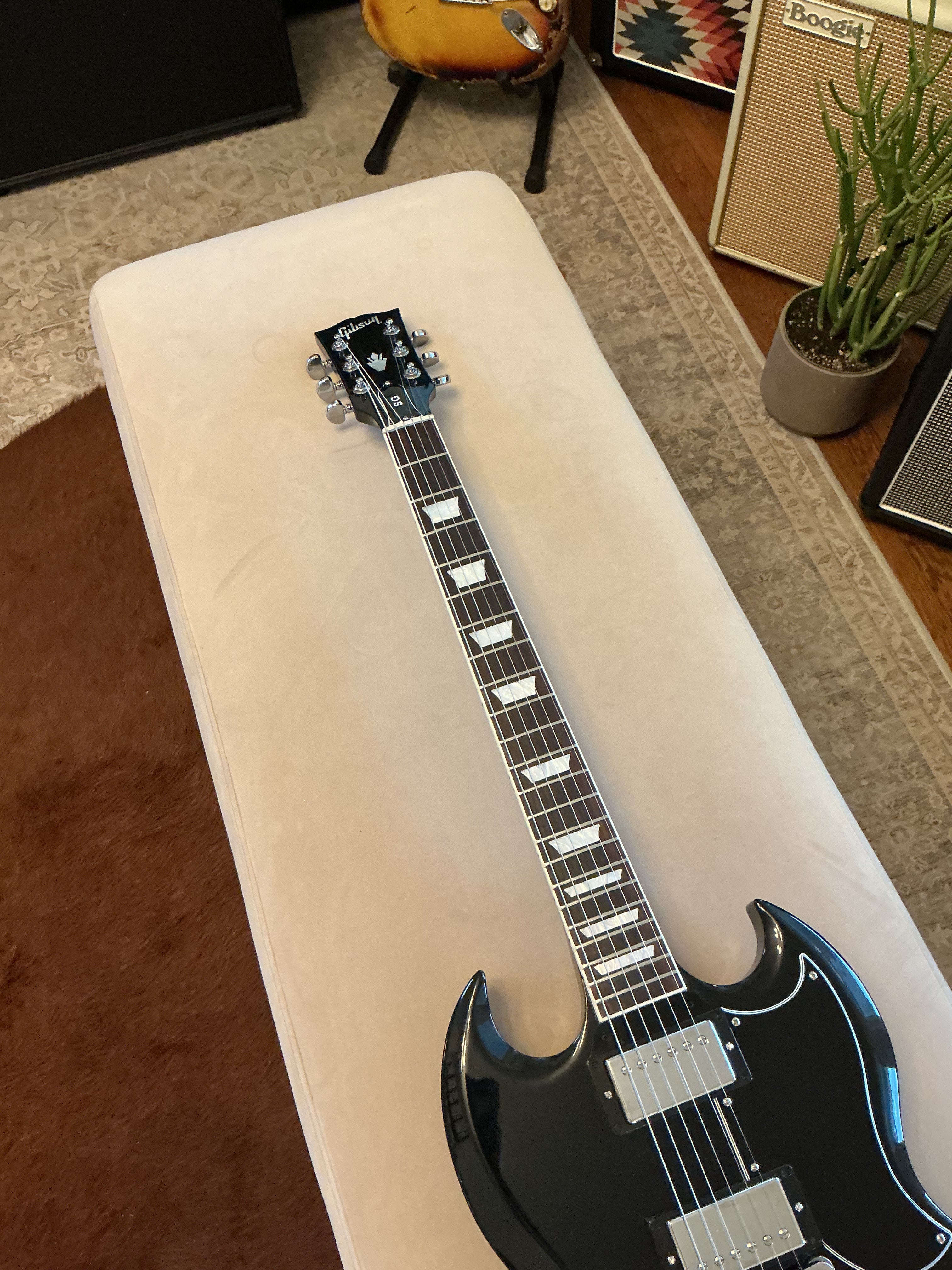 Gibson 61' Reissue SG in Black with Upgraded Tuners - 2018
