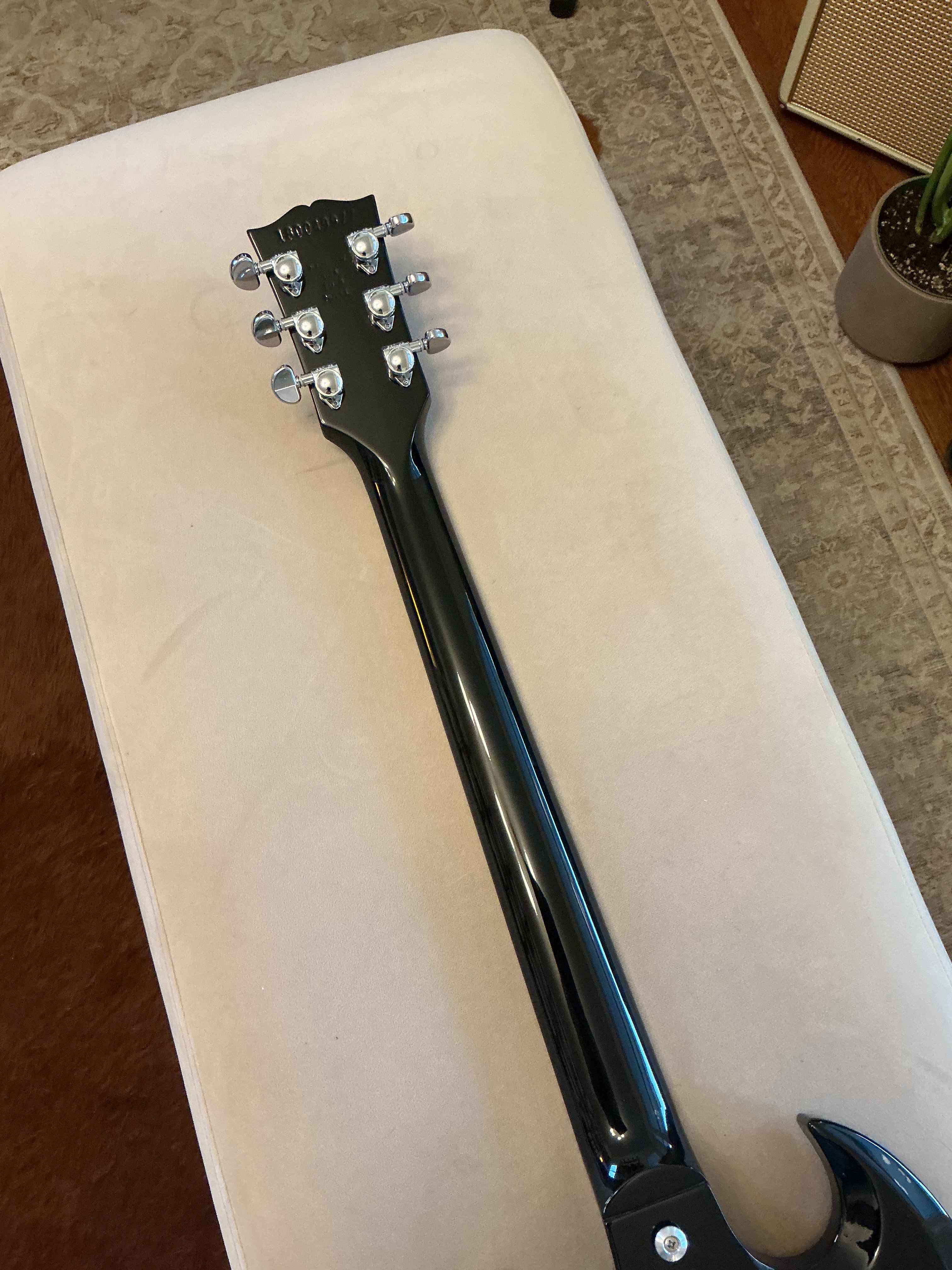 Gibson 61' Reissue SG in Black with Upgraded Tuners - 2018