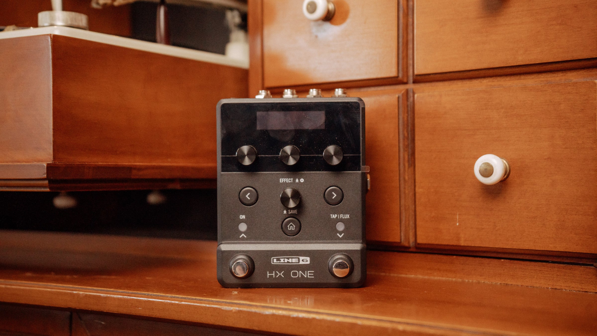 Line 6 HX One Multi Effects Pedal