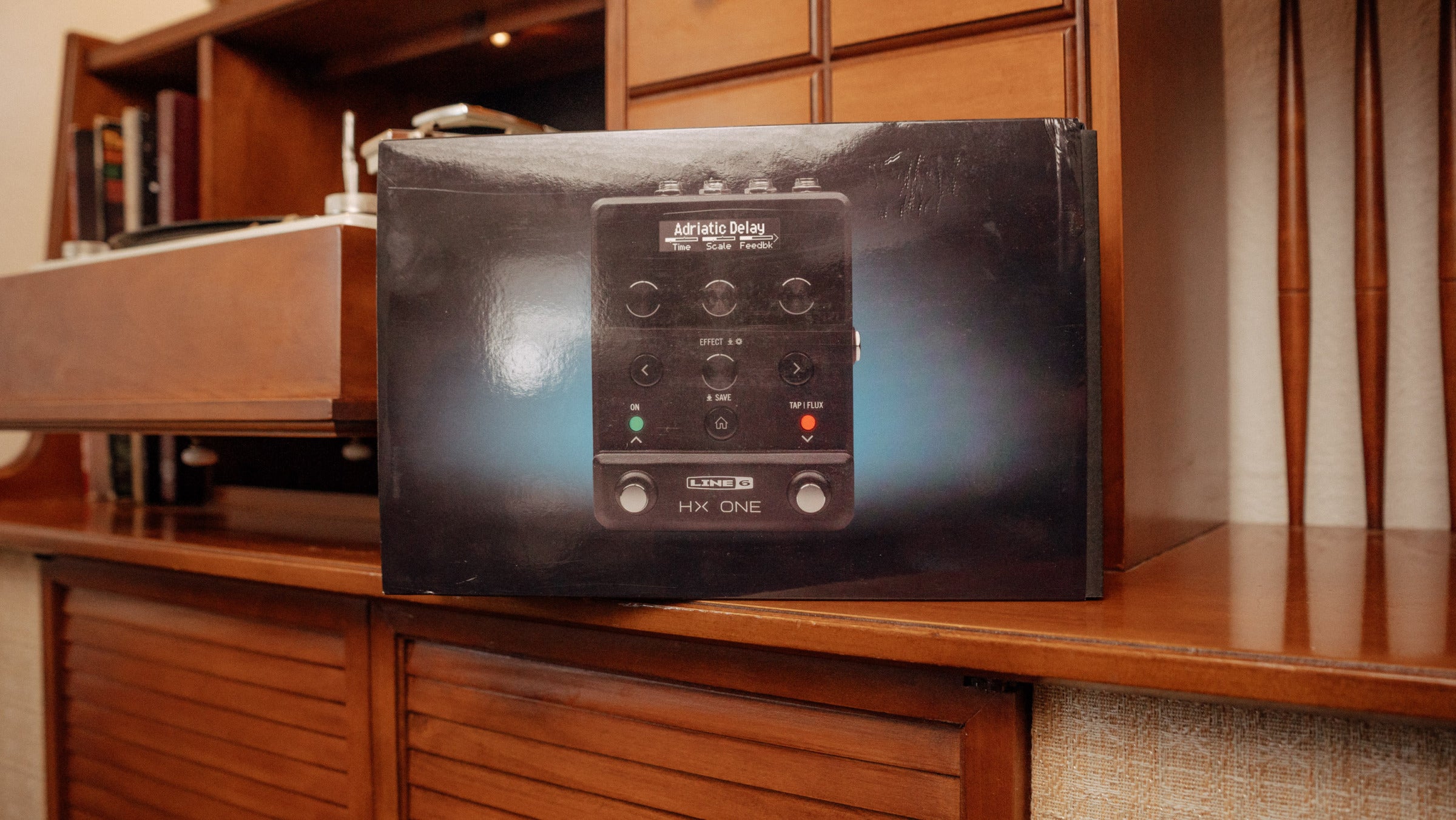 Line 6 HX One Multi Effects Pedal