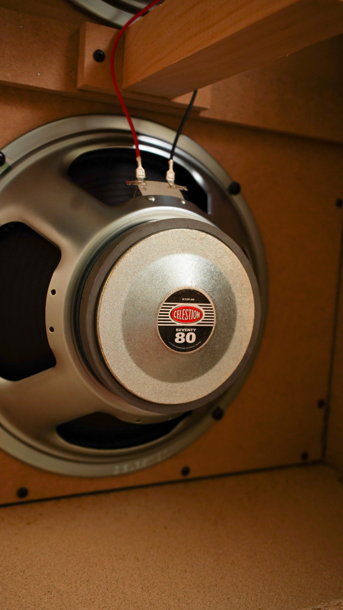 Marshall Origin ORI212A 2x12 Slanted Vertical Cabinet