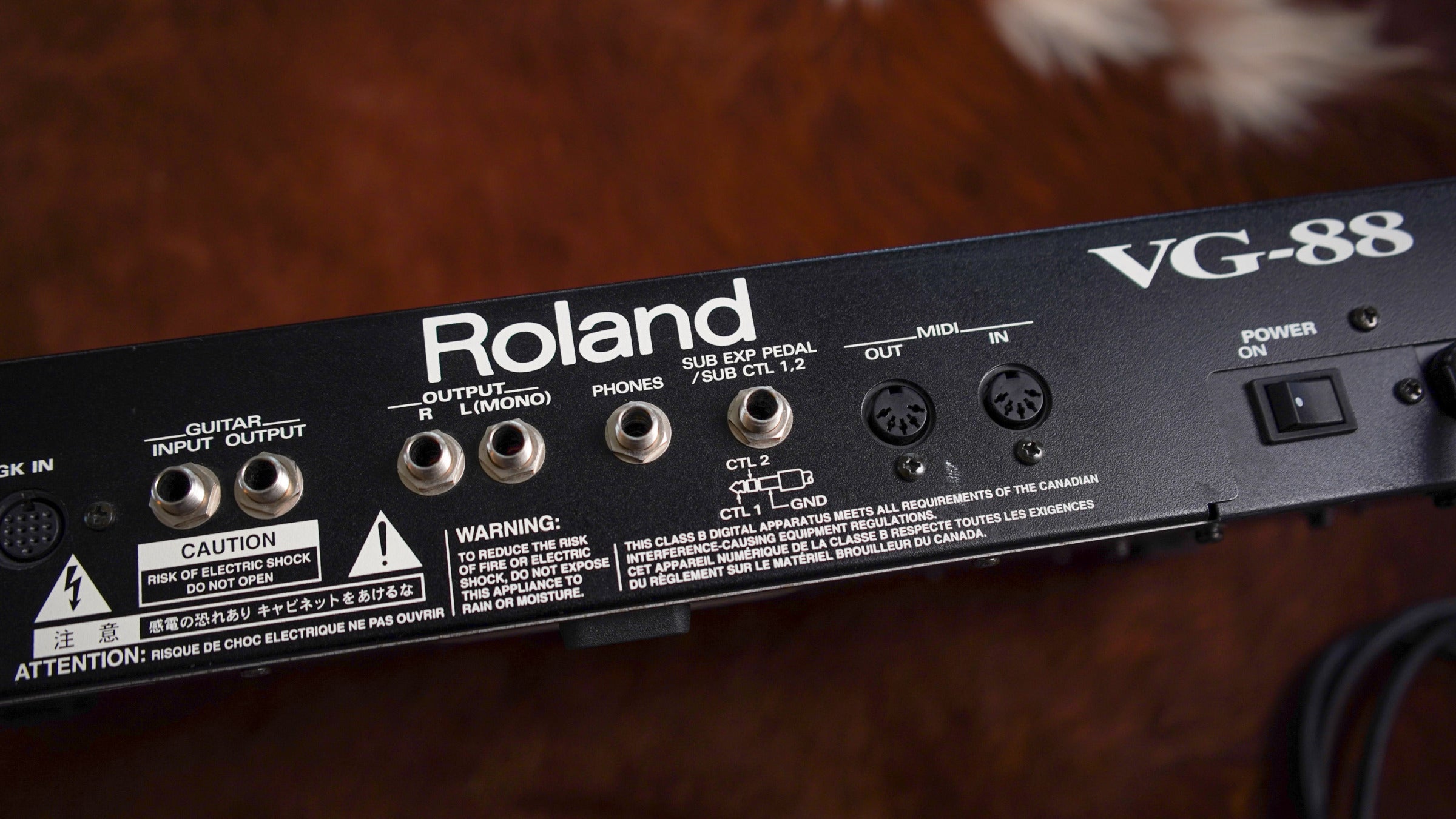 Roland VG-88 Guitar System